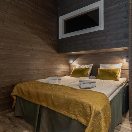 アパートホテル Ski-inn Rukavalley 4*