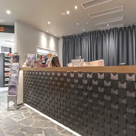 Aparthotel Ski-inn Rukavalley 4*